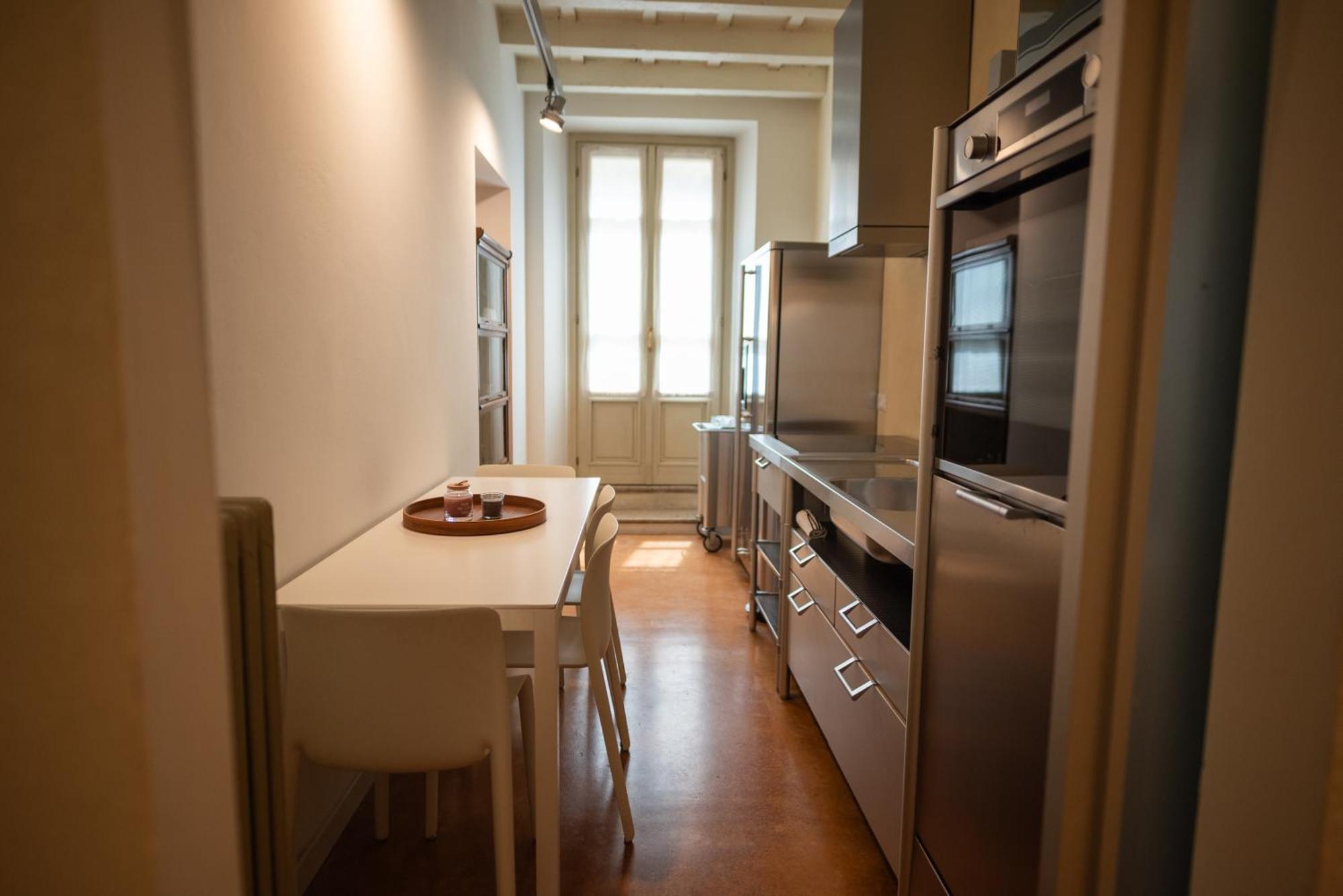 Suite N7 - Rifugio D'Epoca Con Posto Auto เบรเชีย ภายนอก รูปภาพ